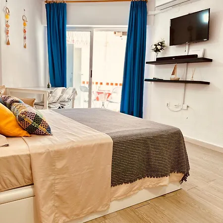 Santana Habaneras - 18 At With Garage, Pool And Lift