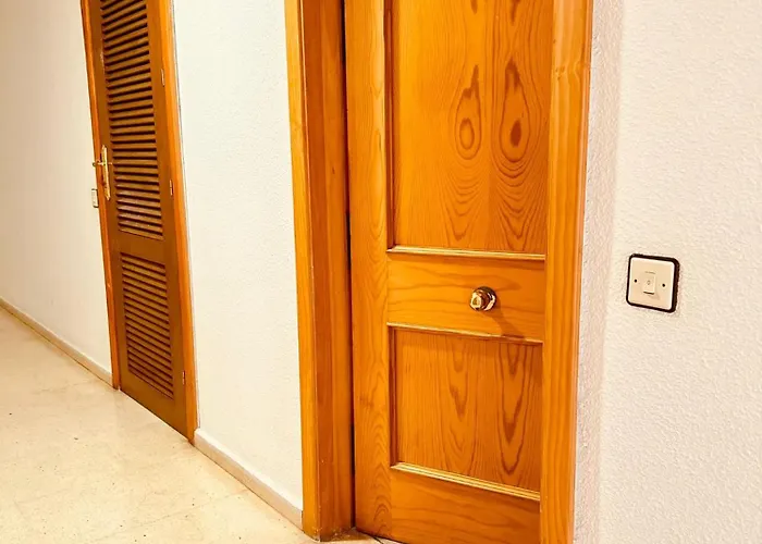 Santana Habaneras - 18 At With Garage, Pool And Lift