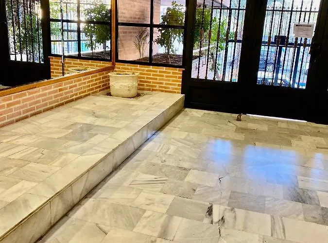 Santana Habaneras - 18 At With Garage, Pool And Lift شقة تورّيفيِخا