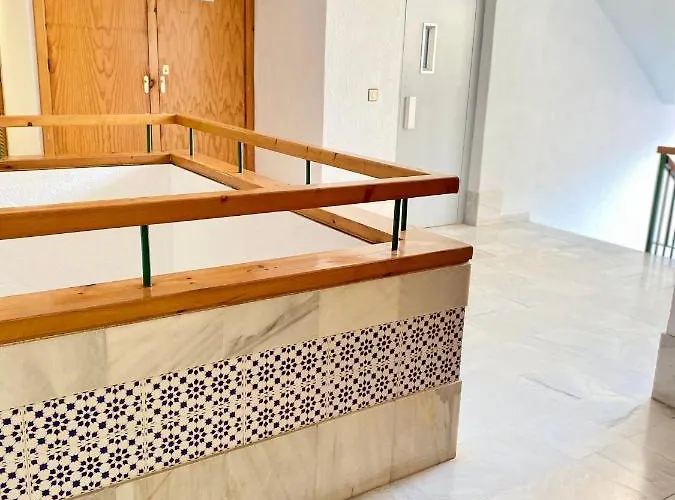 Santana Habaneras - 18 At With Garage, Pool And Lift تورّيفيِخا